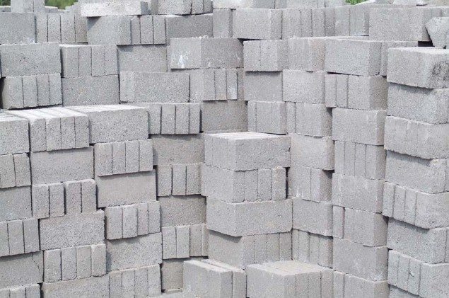 蒸压釜在加气砖生产中的作用与结构解析(图1) 蒸压釜在加气砖生产中的作用与结构解析(图1)