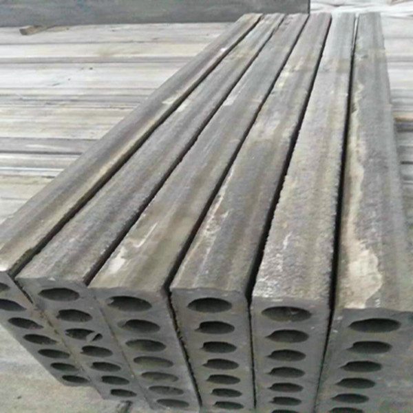 如何在轻质隔墙板上打孔？(图1)