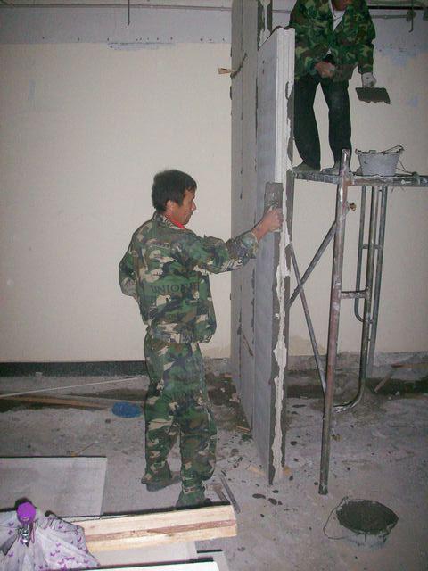 轻质复合隔墙板的安装使用说明(图1)