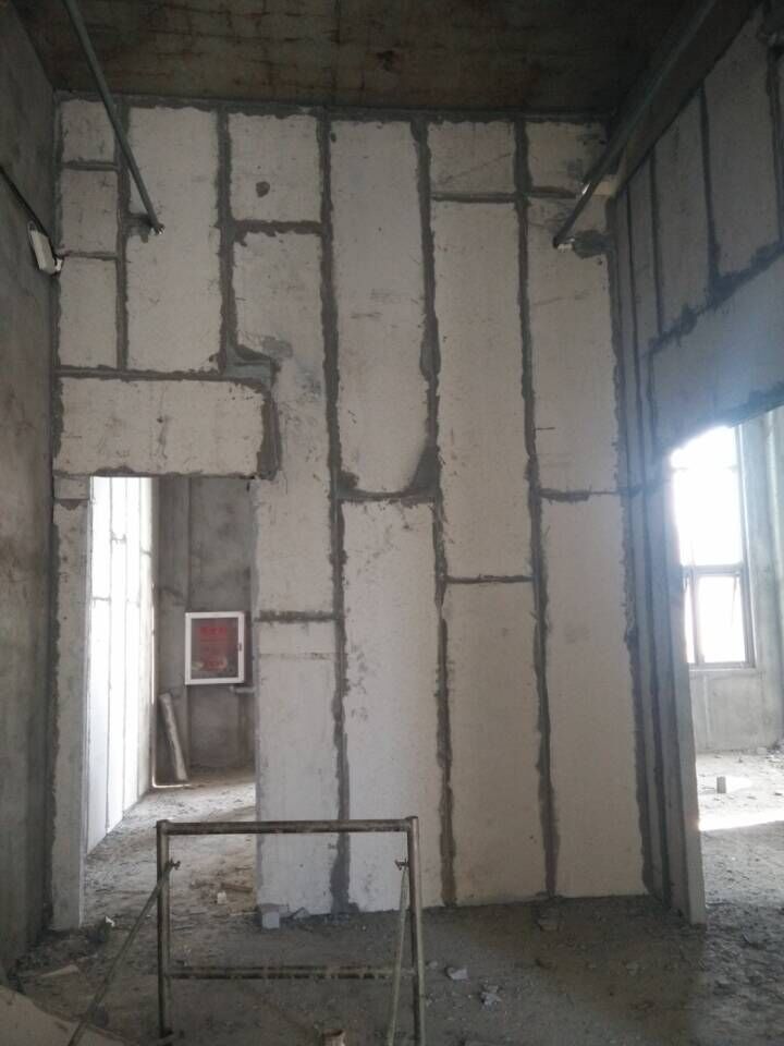 新型轻质隔墙板如何影响农村墙体市场(图2)